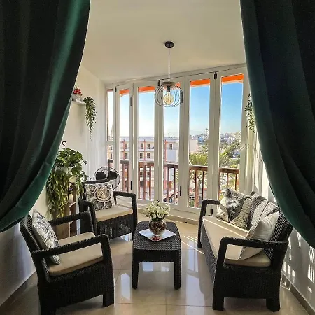 Luxory Dreamy Sunset, Seafront, Direct Access To The Promenade,wifi,pool,free Parking