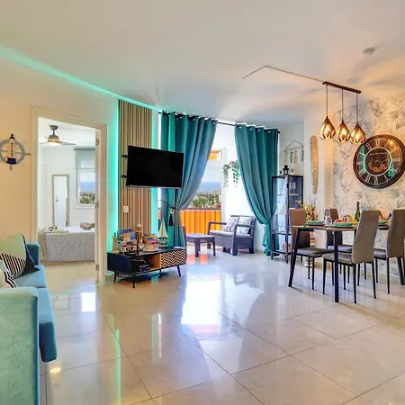 Luxory Dreamy Sunset, Seafront, Direct Access To The Promenade,wifi,pool,free Parking Apartment *